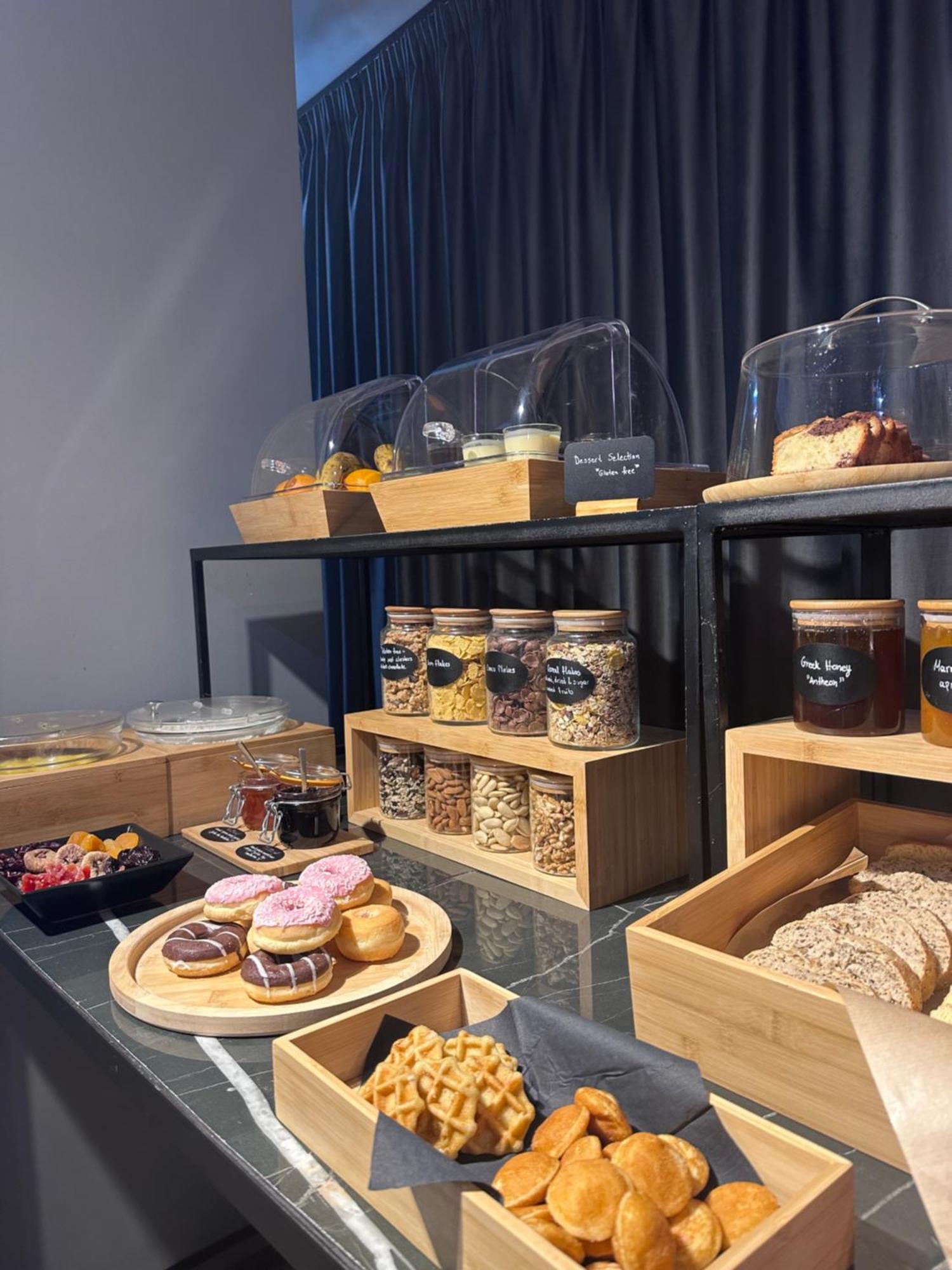 The Duke Boutique Suites アテネ エクステリア 写真