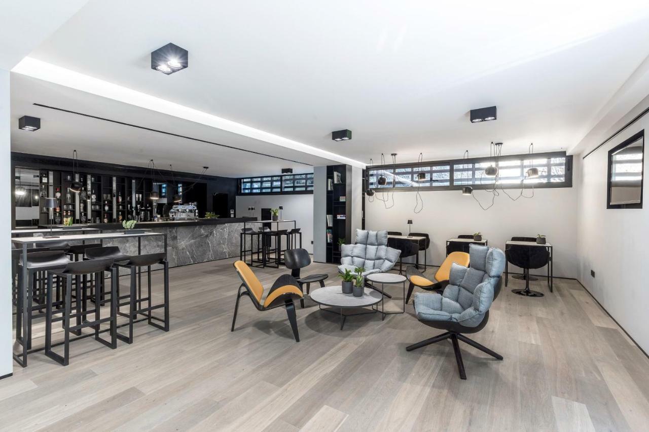The Duke Boutique Suites アテネ エクステリア 写真